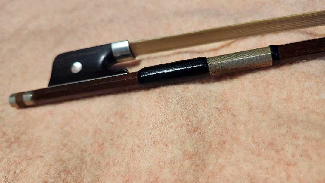 と*も様 チェロ弓 72cm #95200 40年前に8万円で購入
