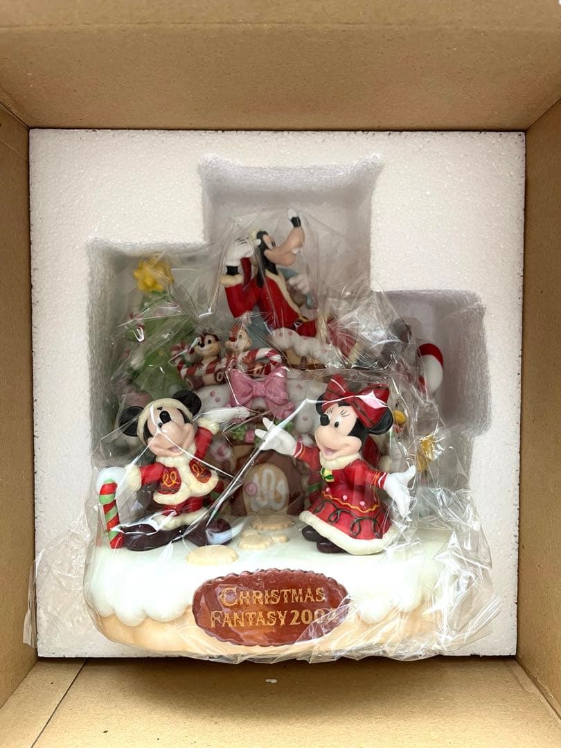 東京ディズニーランド　2004クリスマスファンタジー限定フィギュアリン