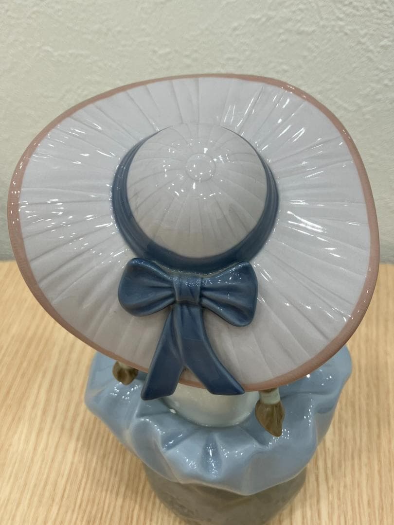 【美品】リヤドロ　花の香りにつつまれて　置物 人形
