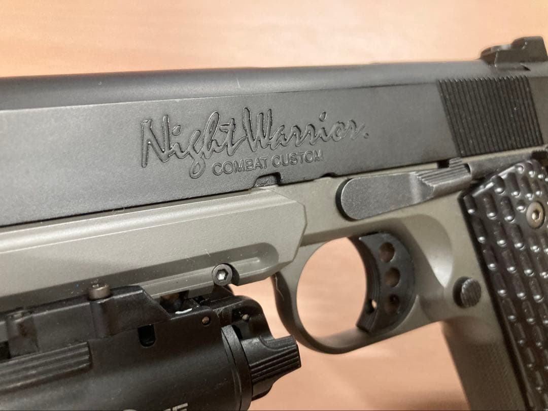 東京マルイ★CRG1368★NightWarrior★ SUREFIREX300