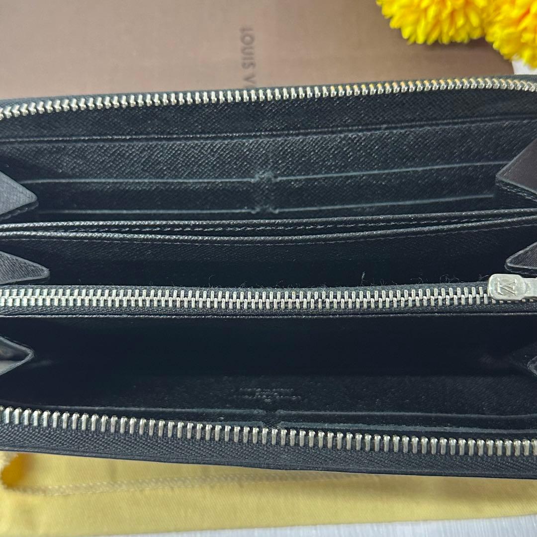新品同様‼️ 現行　ルイヴィトン　エピ　財布　長財布　ジッピーウォレット