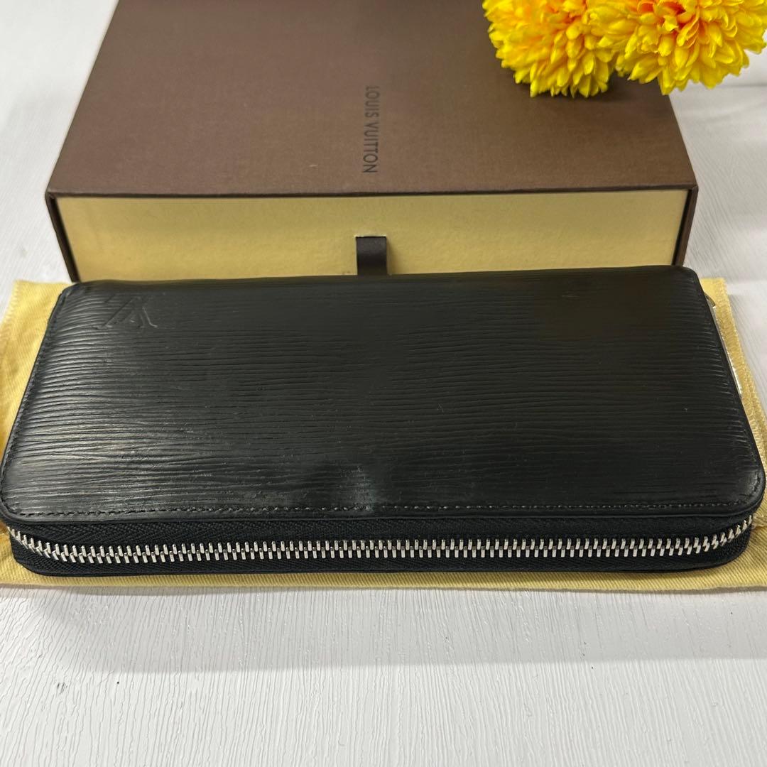 新品同様‼️ 現行　ルイヴィトン　エピ　財布　長財布　ジッピーウォレット