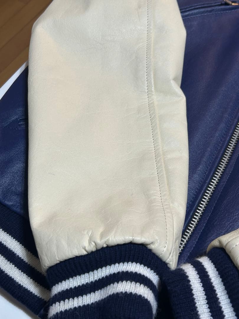 Liugoo Leathers 牛革 オールレザースタジャン