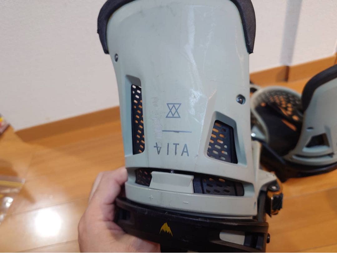 スノーボード Burton Malavita black grey Re:Flex