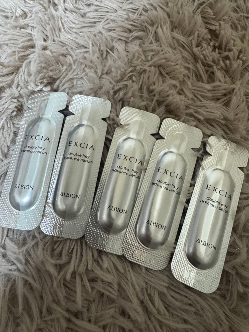 【新品・サンプル付】アルビオン エクシア ダブルキーアドバンスセラム 40ml