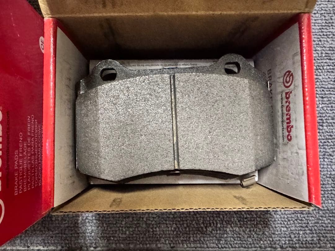 Brembo ブレーキパッド P37 018 P30 074