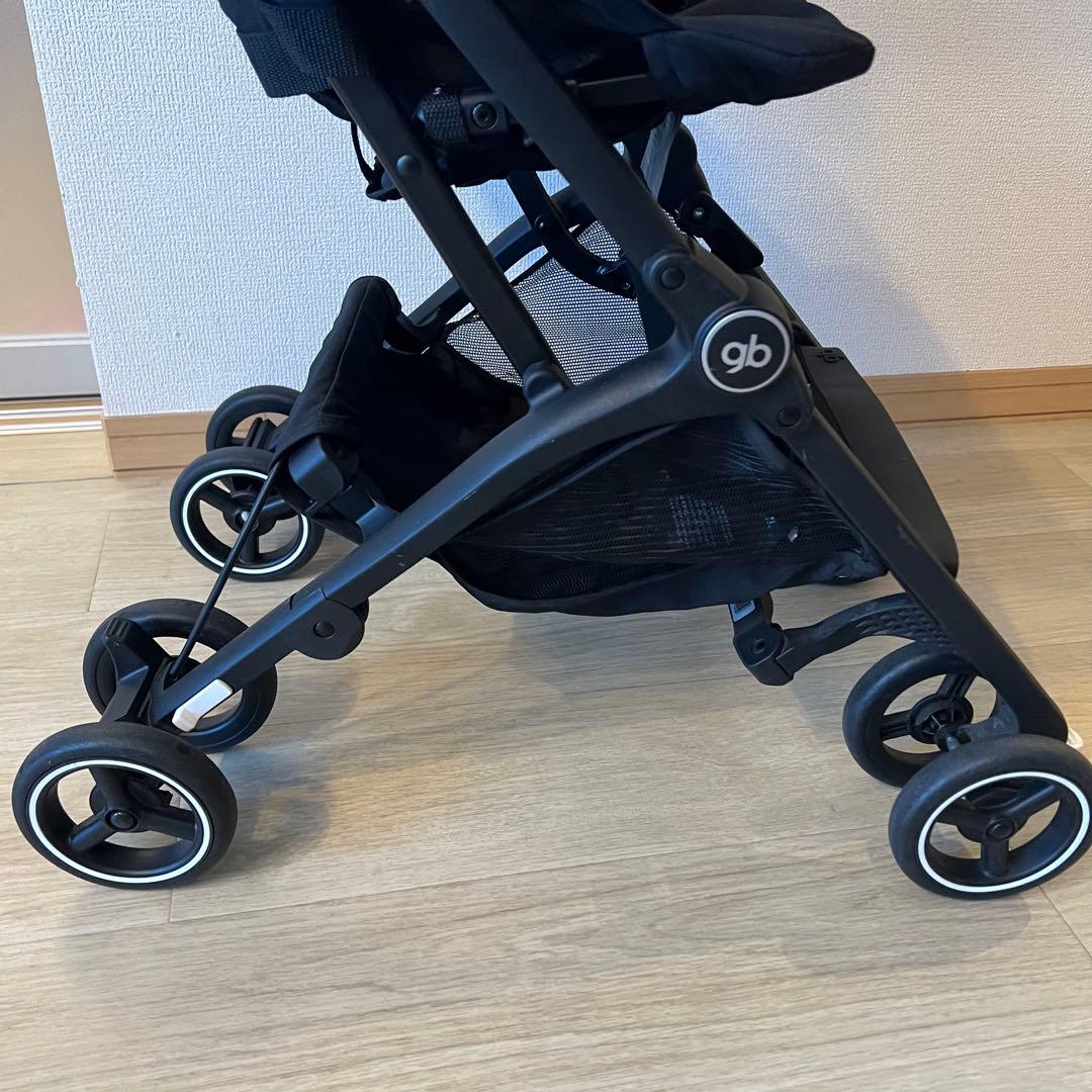 【美品】gb ポキット オールテレイン ベビーカー 軽量 コンパクト 折りたたみ