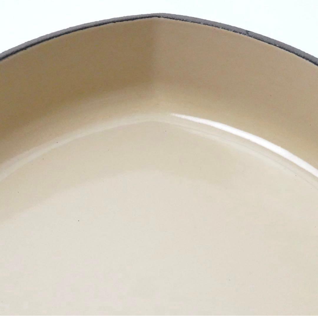 【美品】LE CREUSET　プレートダムール チェリーレッド　18cm