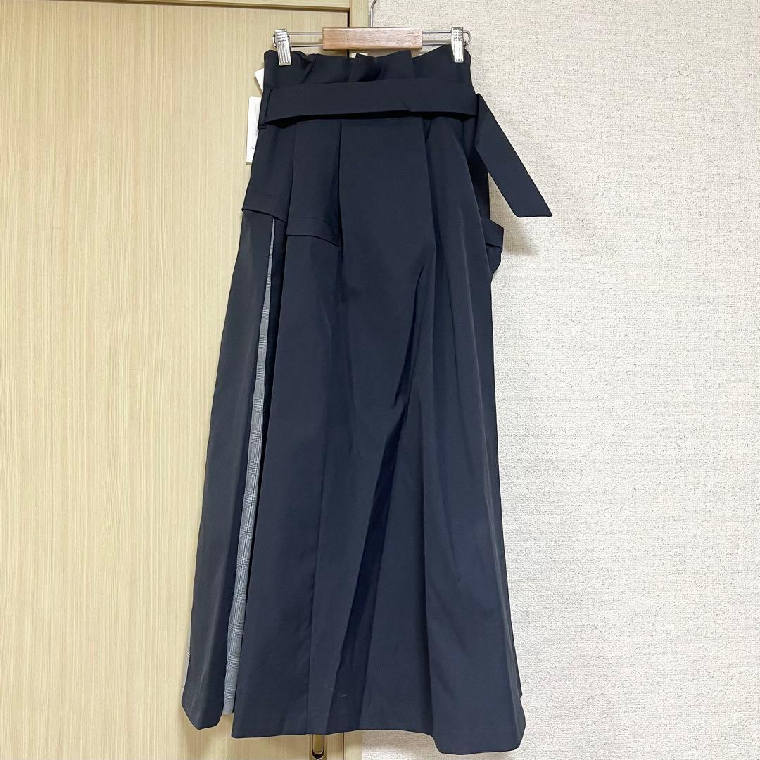 新品未使用　タグ付き　安室奈美恵着用　FURFUR アシンメトリータックスカート
