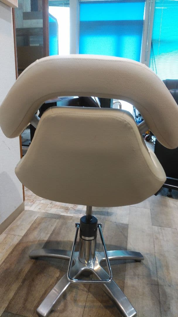 タカラベルモント　セット椅子①