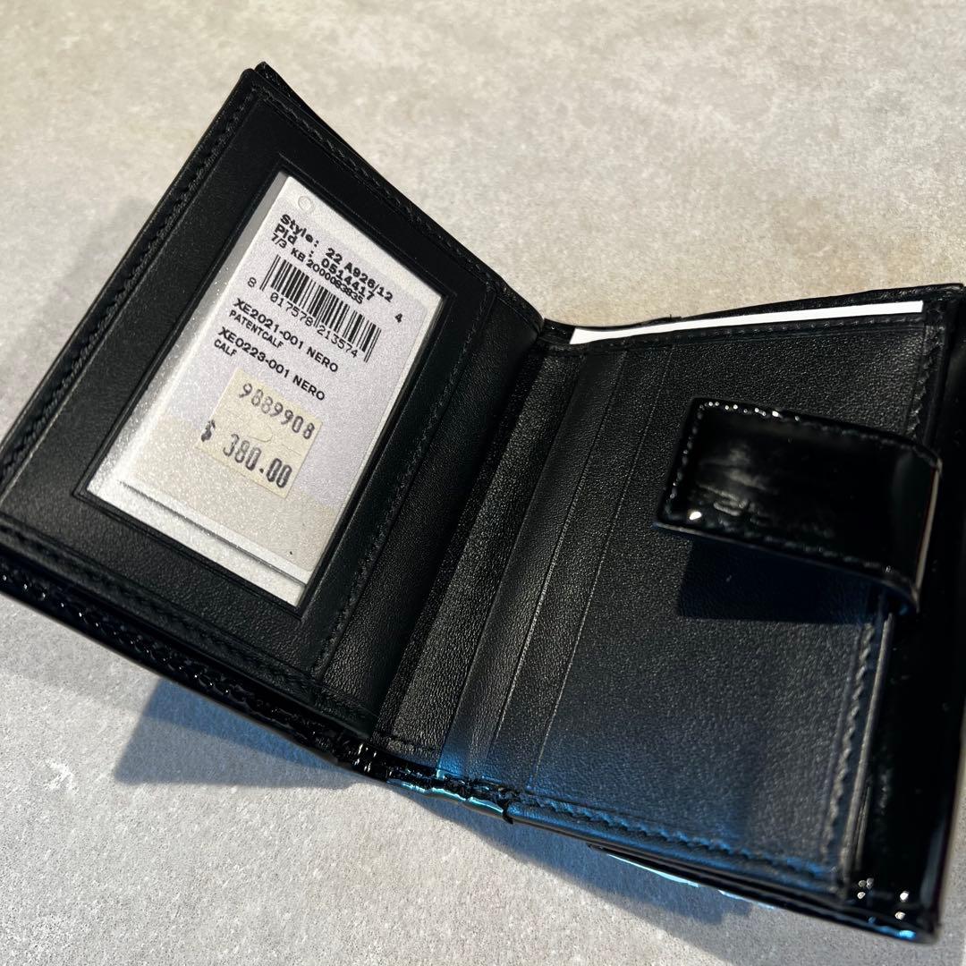 【Rico】フェラガモ エナメルリボン財布　二つ折り財布
