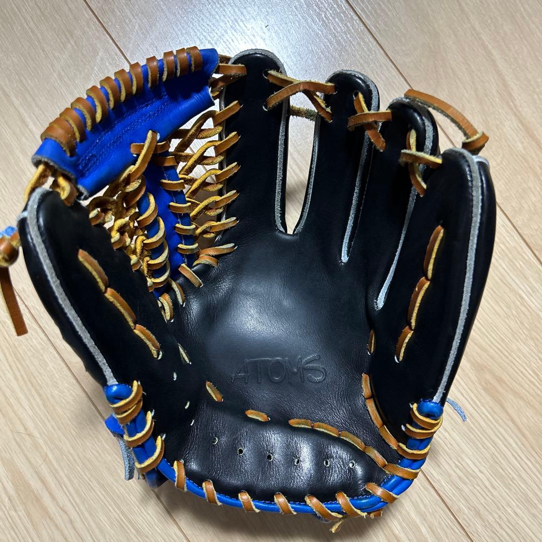 アトムズ 牧秀悟 本人仕様 066型 硬式グラブ
