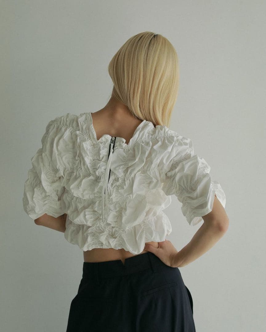 アンヌーク　anuke Typewriter Shirring Tops