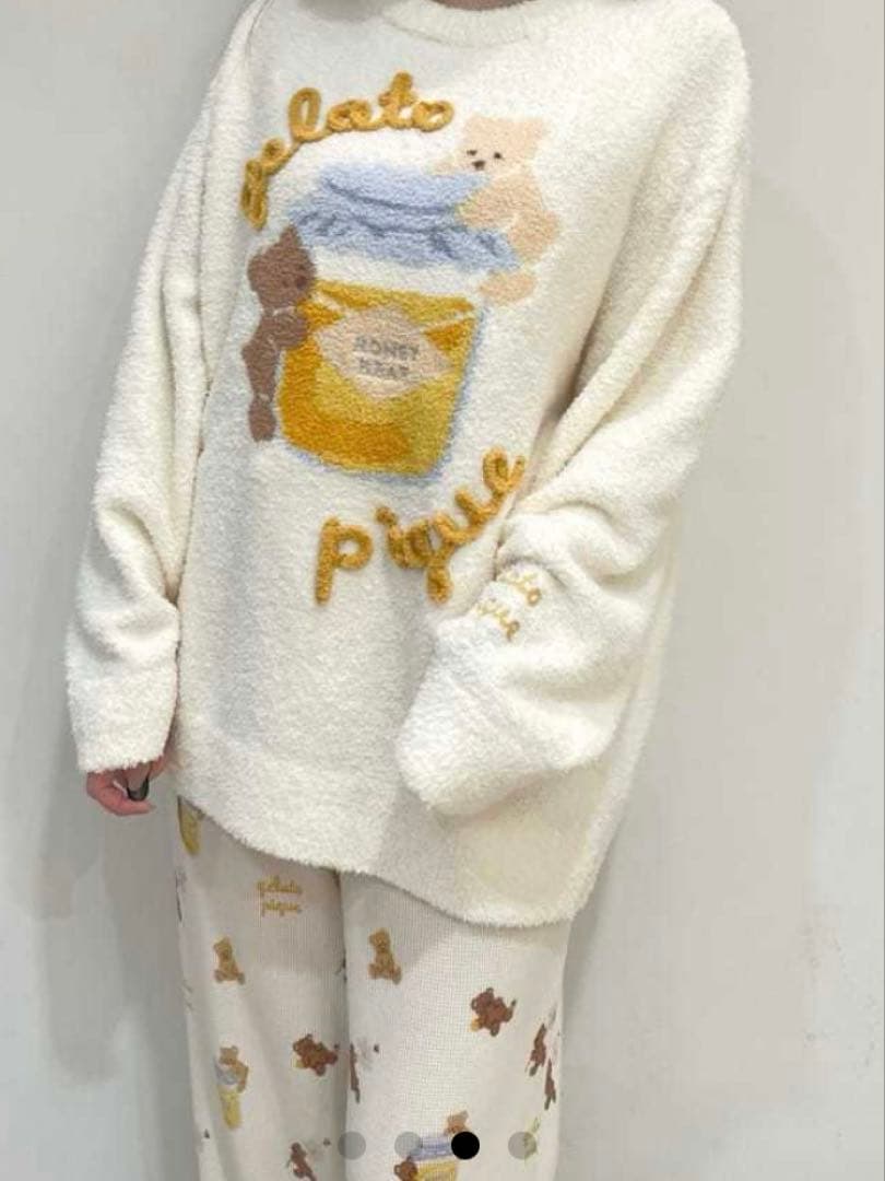 ベビモコはちみつベアジャガードプルオーバーとはちみつベア柄ロングパンツ 2点
