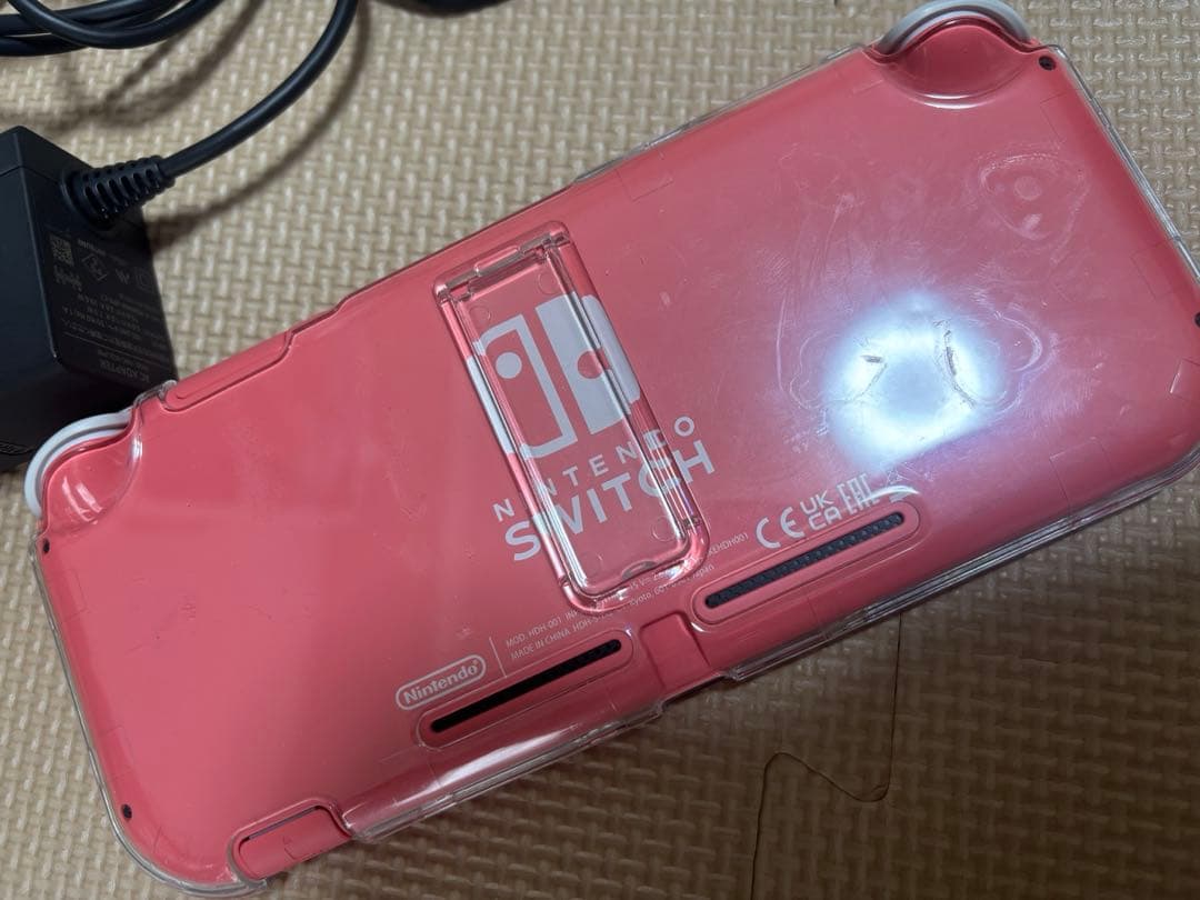 Nintendo Switch light コーラル　カバー　充電ケーブル付き