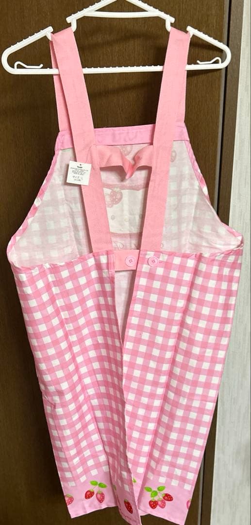 キティちゃん　レトロ　大人用エプロン　キティ　いちご　サンリオ　チェック柄
