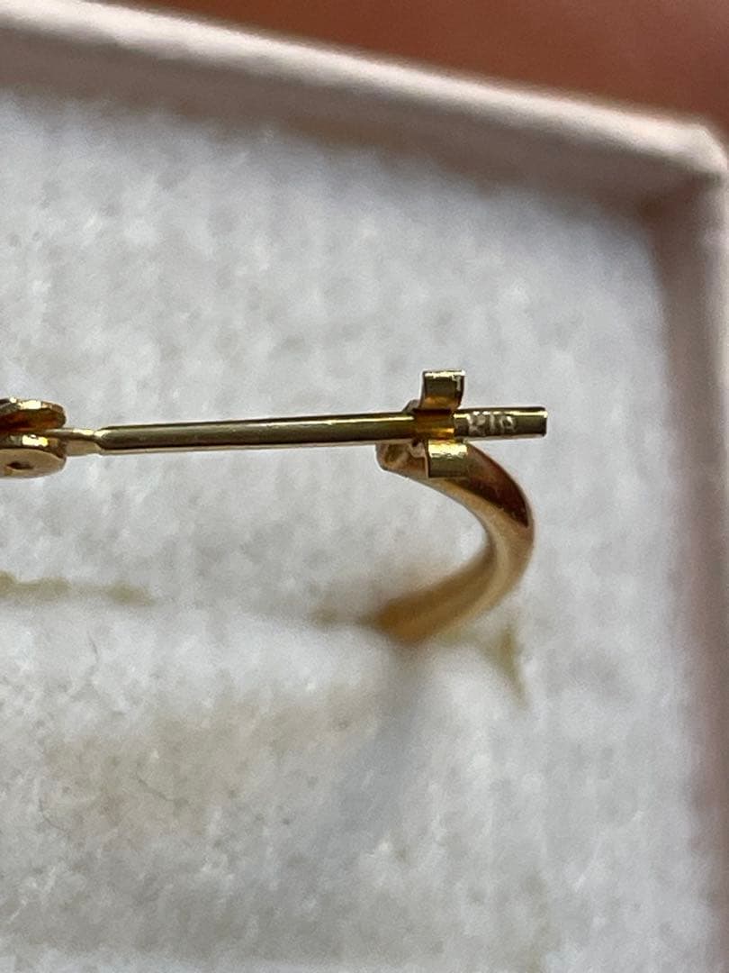 ぽ*ょ様 18Kゴールド フープピアス 未使用 ポーチ付き