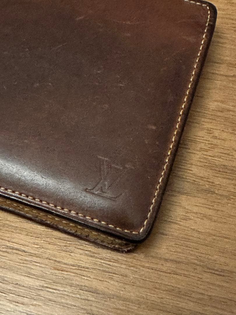 Louis Vuitton 二つ折り財布 ノマド