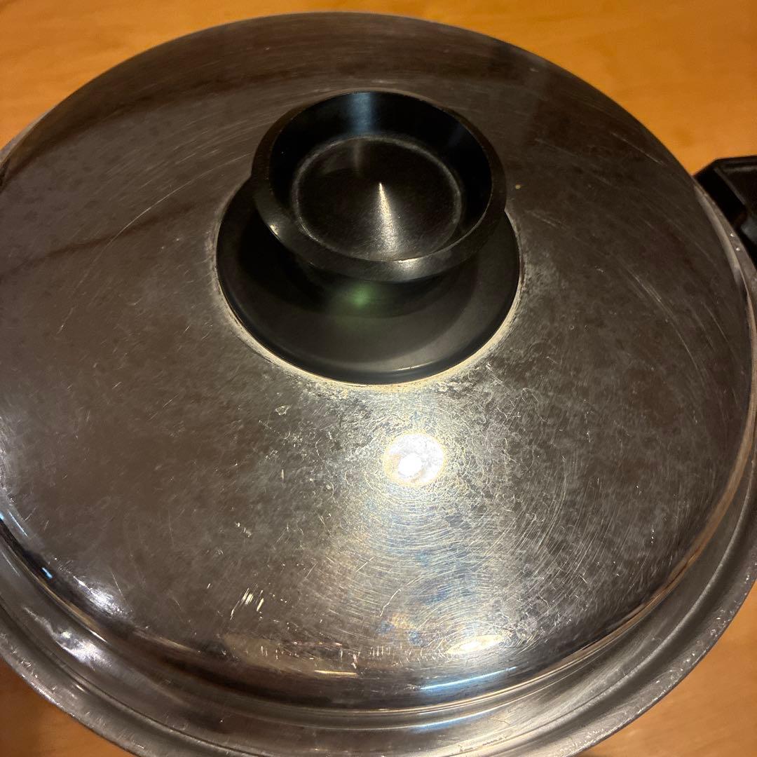 ロイヤルクイーン　電気鍋　５コートエレスキー　used