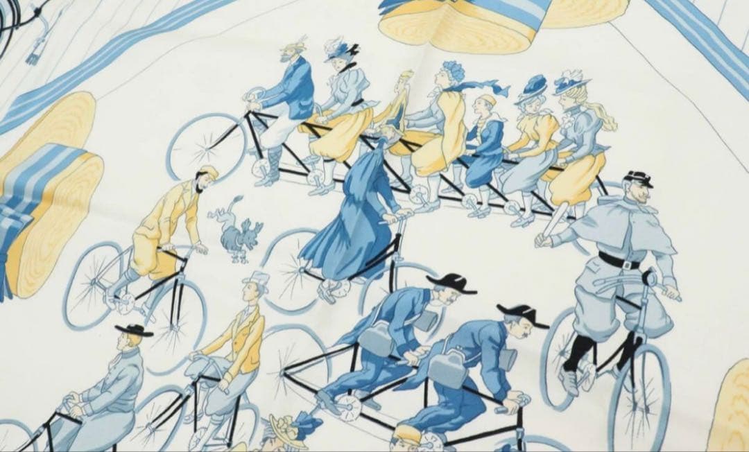 超希少　オールドデザイン　HERMES エルメス　大判スカーフ　シルク 新品