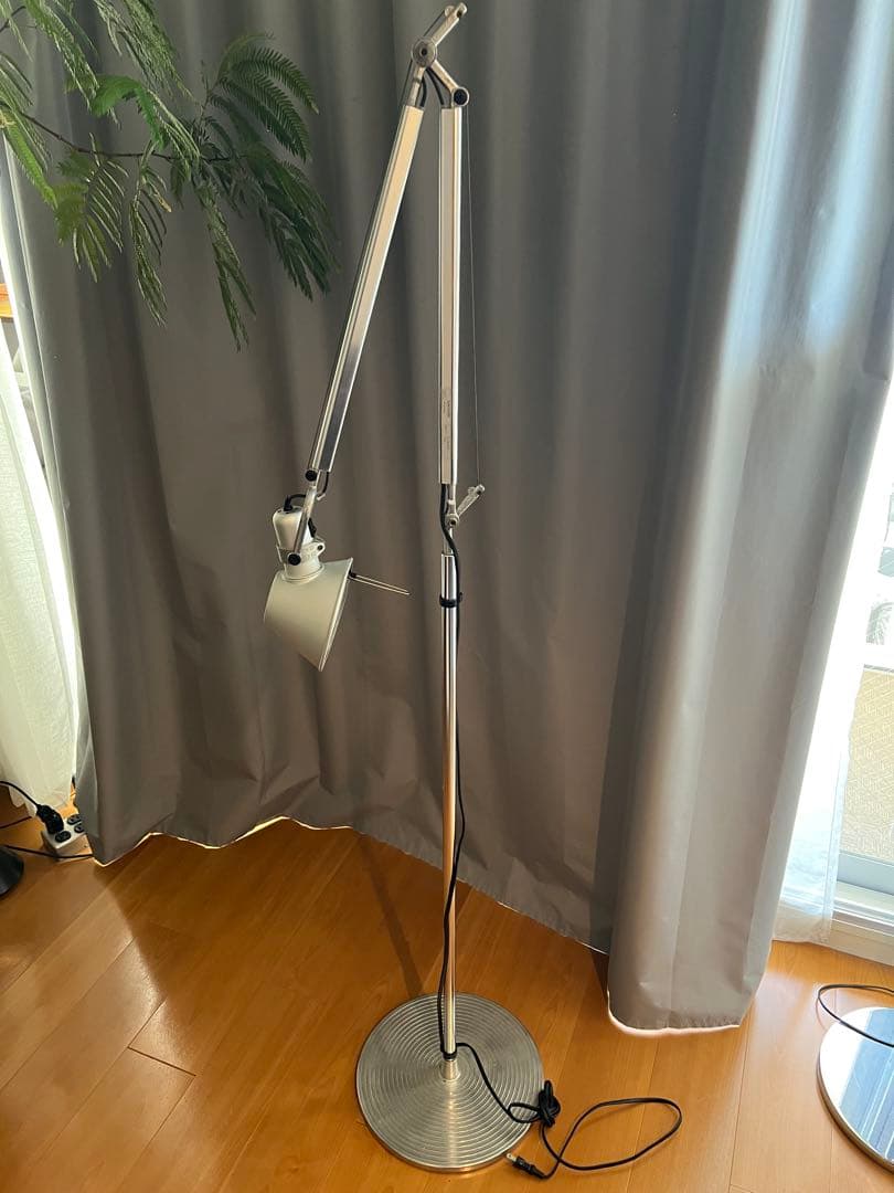 TOLOMEO Floor　トロメオ フロア アルミ H Max2145mm