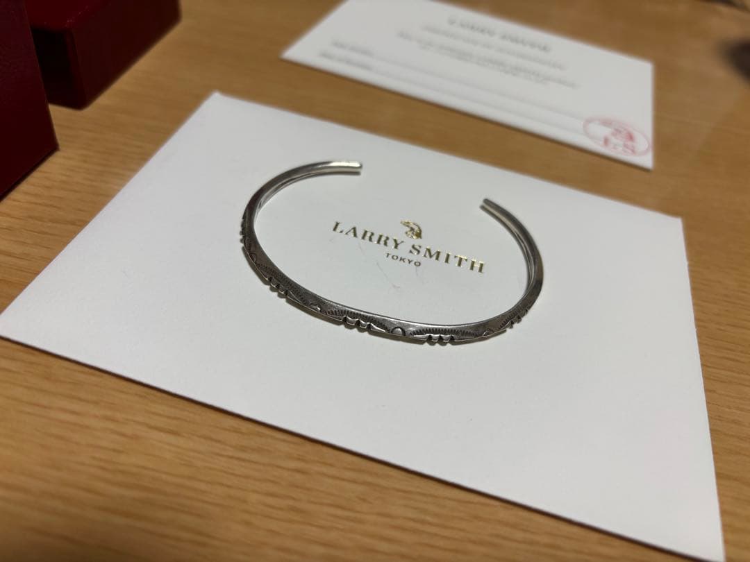 LARRY SMITH シルバーバングル