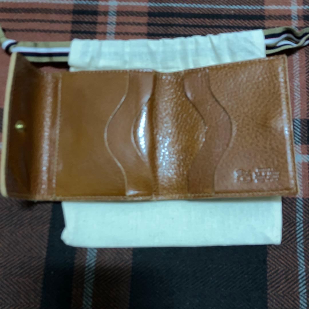 イルビゾンテ アンティークレザー財布