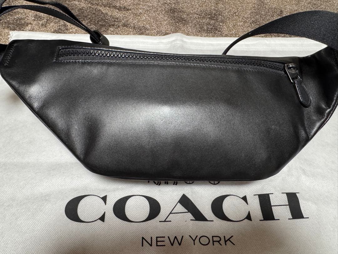 【美品】 COACH ボディバッグ シグネチャー チャコール PVC ロゴ