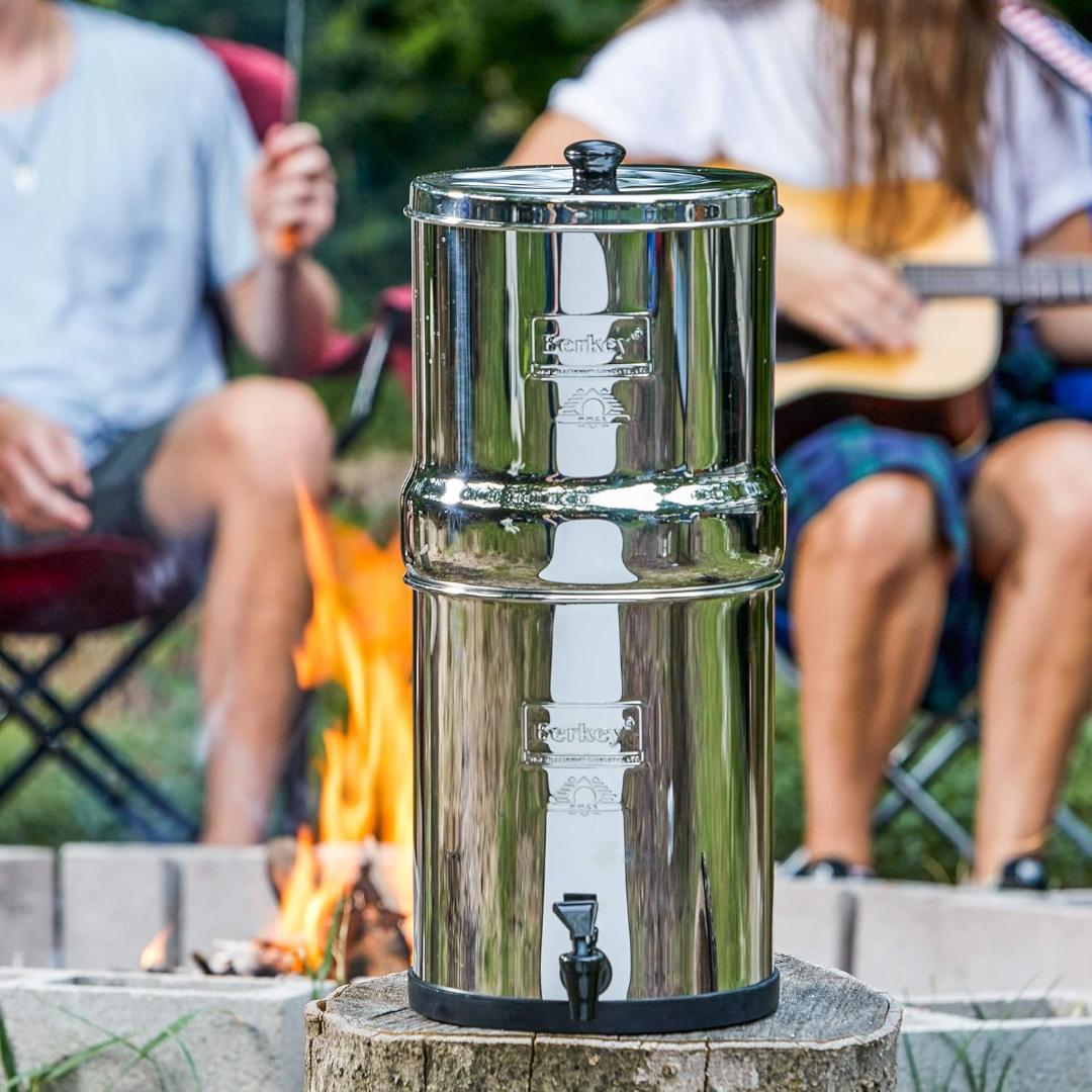 トラベル用 Berkey (バーキー) 大型重力式浄水器 エレメント 2 個付き