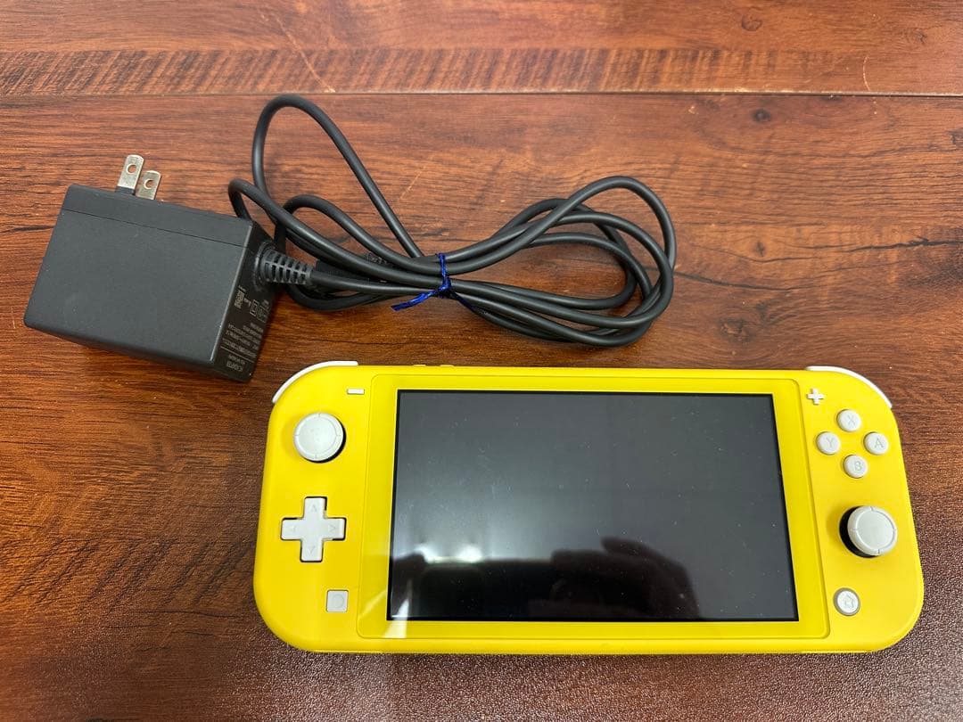 ★動作確認済★ニンテンドースイッチライト本体イエロー充電器付