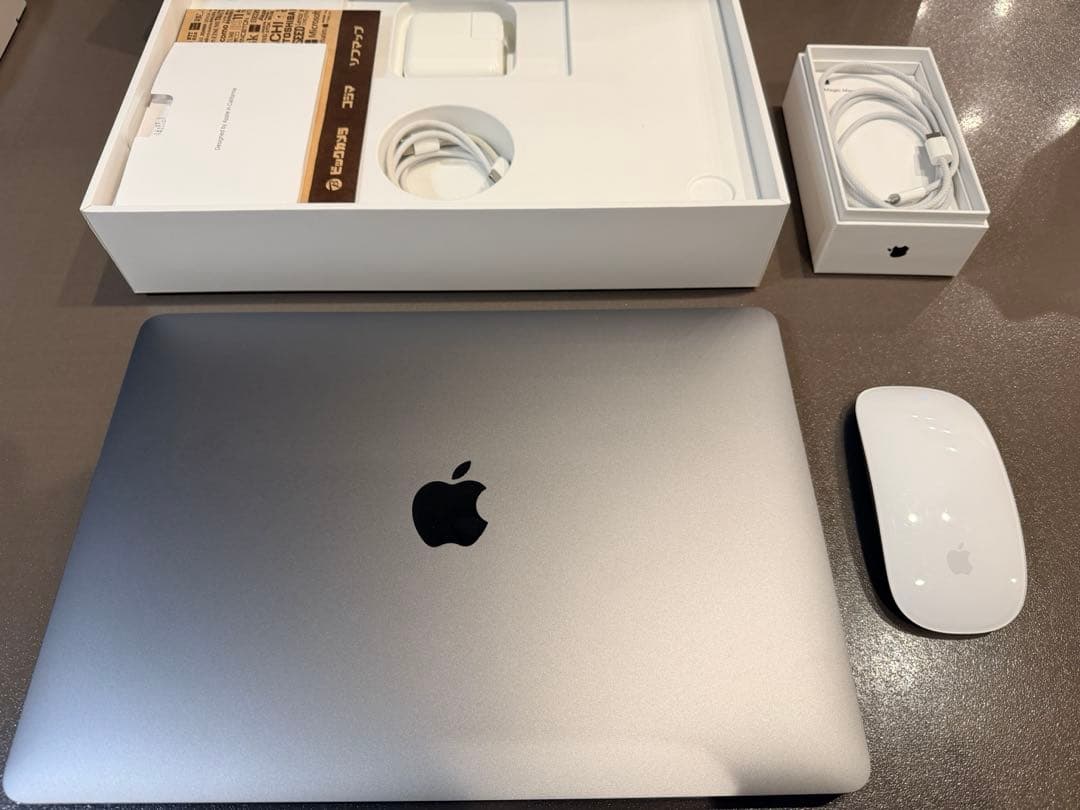 MacBookAir M1 8GB 256GB＋magic Mouse ＋おまけ