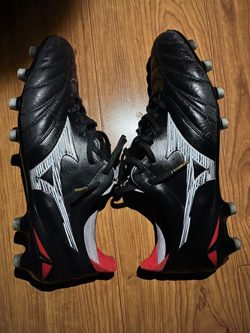 シューズ MORELIA NEO IV