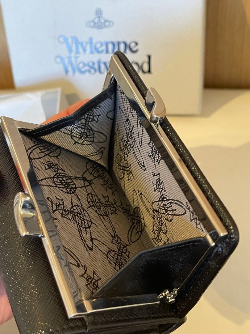 【値下げ】Vivienne Westwood 廃盤　がま口 レザー財布 黒