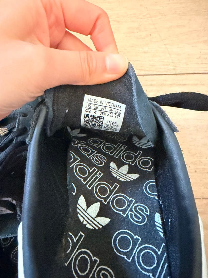 adidas ハンドボールスペツィアル　22.5cm