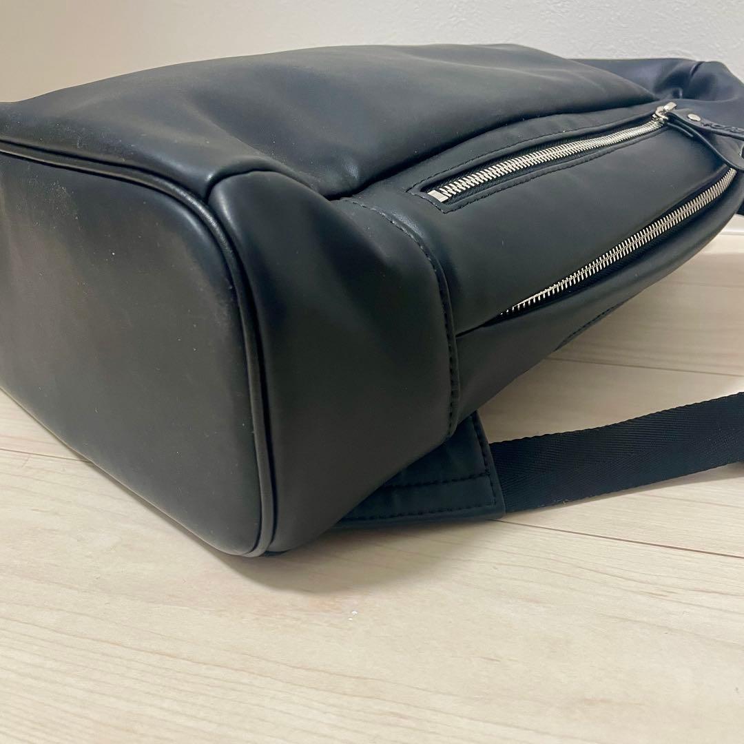 ✨️美品✨️+diana ダイアナ シリコンレザーA4リュック ブラック 保存袋付