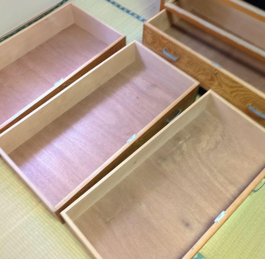 昭和　レトロ　タンス　箪笥　チェスト　引き出し　波板ガラス　ガラス戸