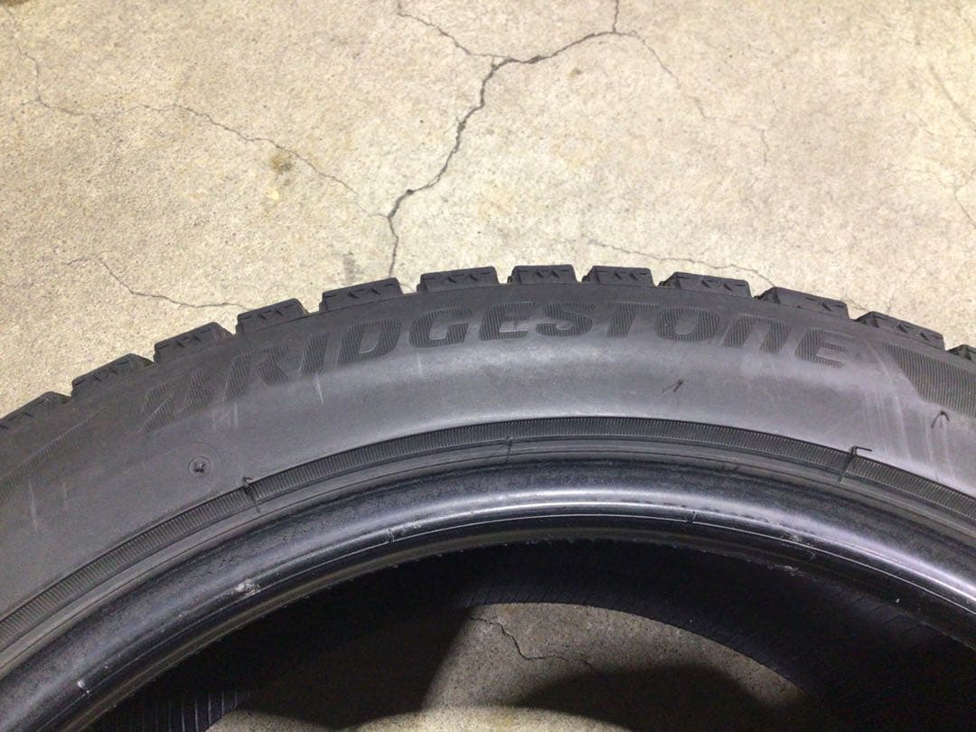 激安 215/45R17 ブリヂストン VRX2 スタッドレス 4本 送料込み