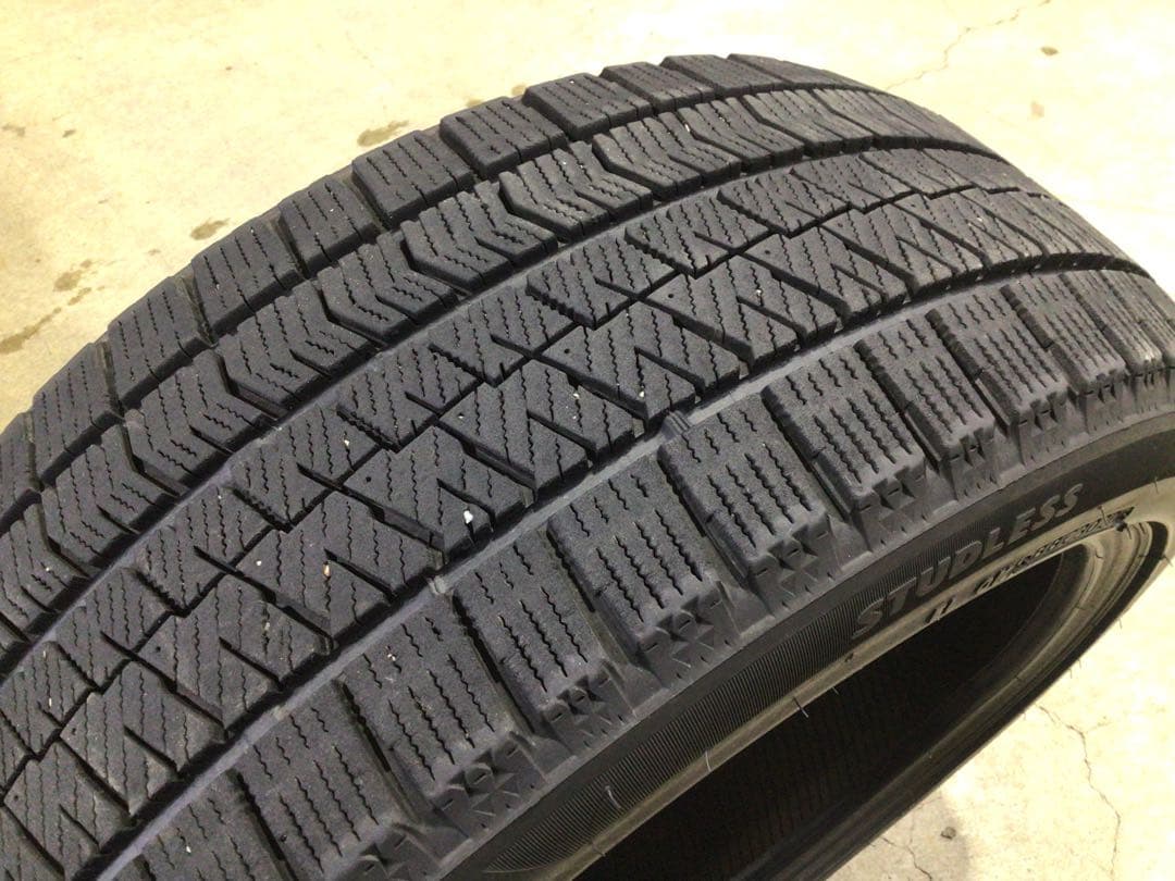 激安 215/45R17 ブリヂストン VRX2 スタッドレス 4本 送料込み