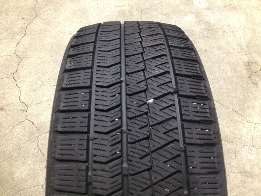 激安 215/45R17 ブリヂストン VRX2 スタッドレス 4本 送料込み