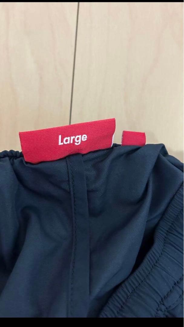 supreme ナイロンパンツ　warm up pant