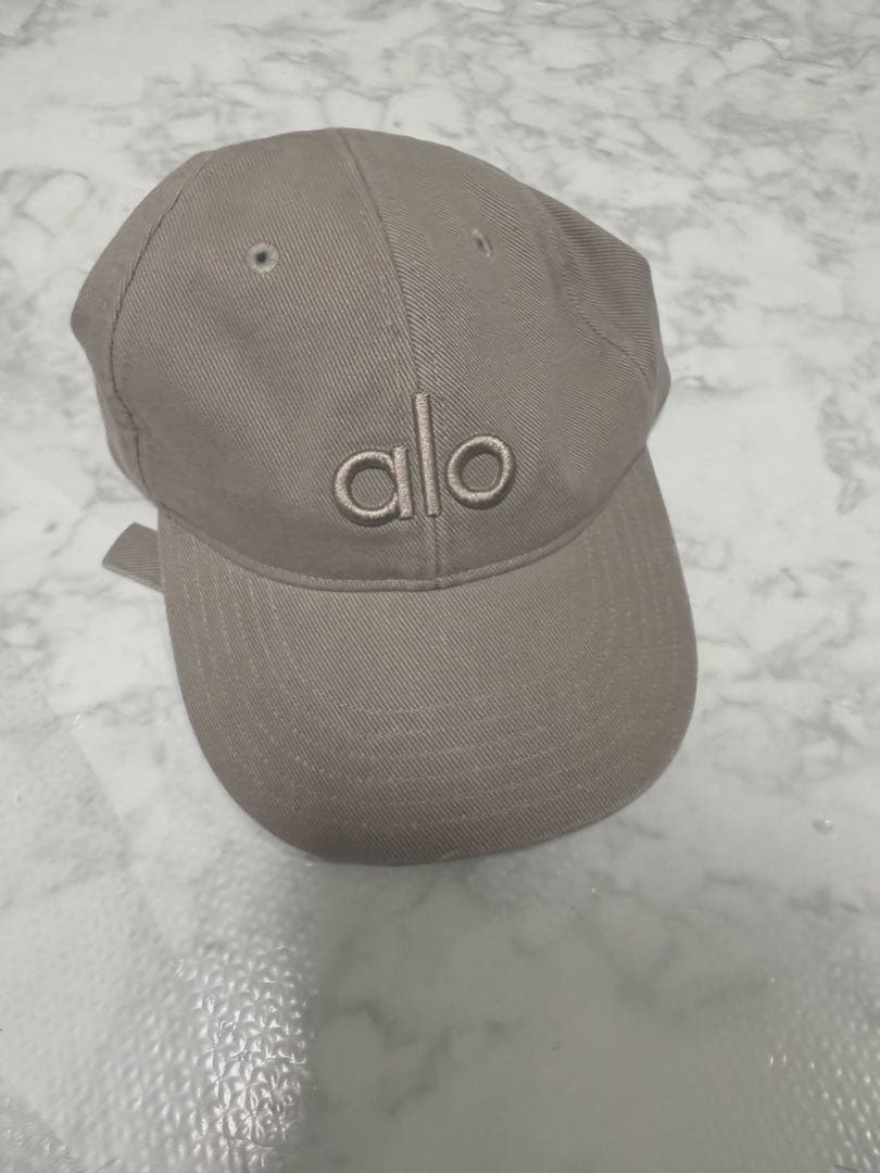 alo キャップ　Washed Off-Duty Cap 限定カラー