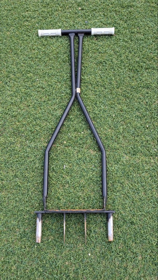 値下げ　Makita 芝刈り機 MLM2300 230mm