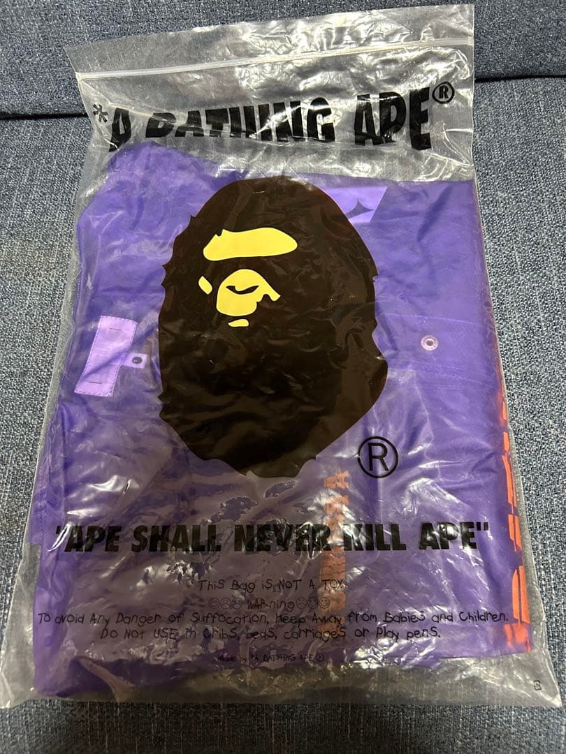 A BATHING APE 紫色 レインコート 新品 2XL