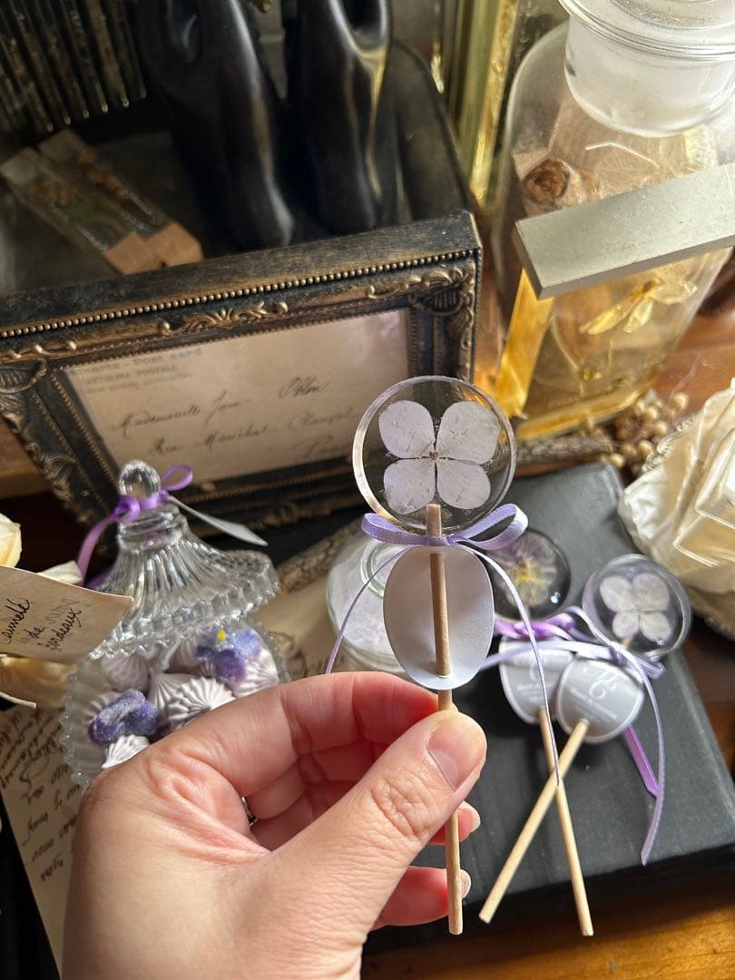 淡いラベンダーカラー 紫陽花ロリポップキャンディー フェイクスイーツ