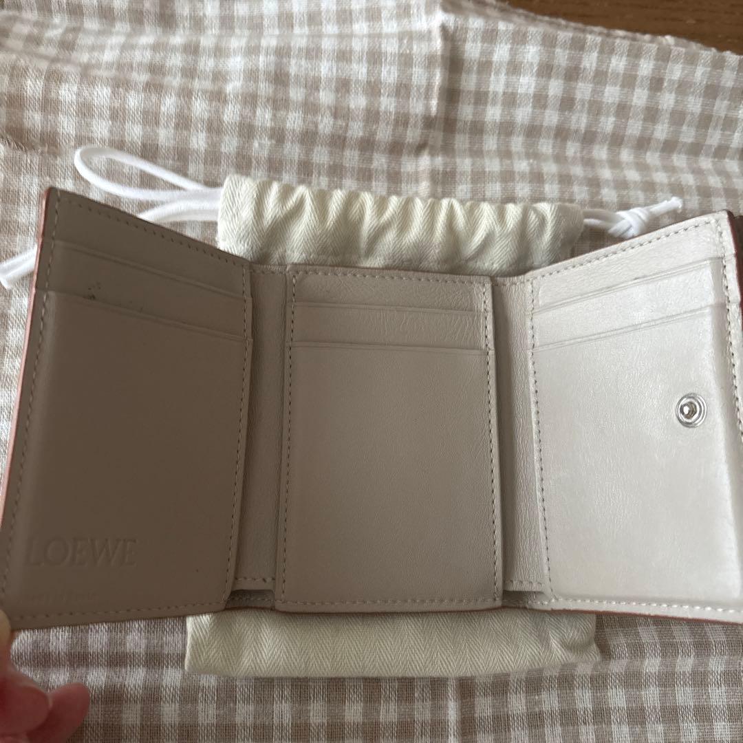 【美品】ロエベ トライフォールド ウォレット 三つ折り財布