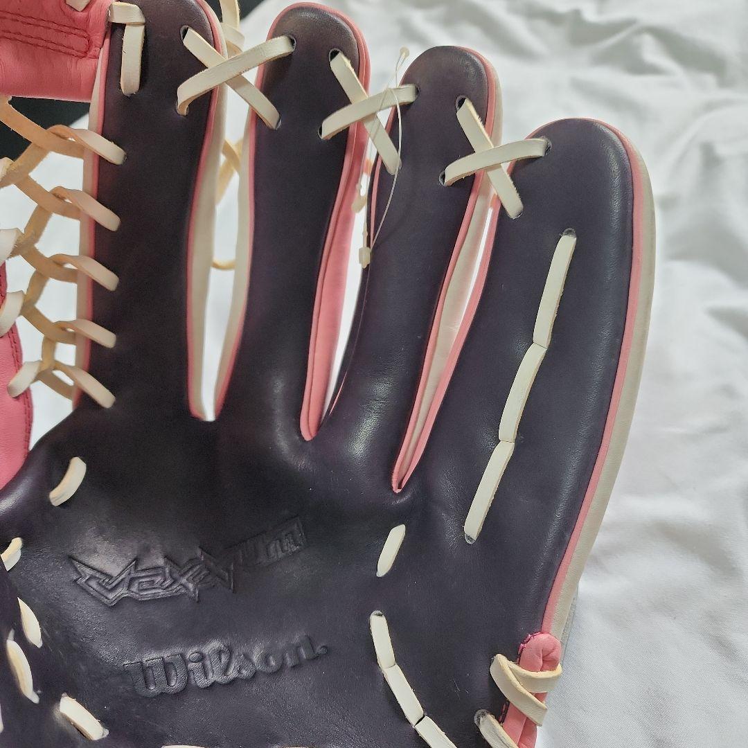 Wilson 軟式グローブ 外野用ピンク/ホワイト ✨限定品✨