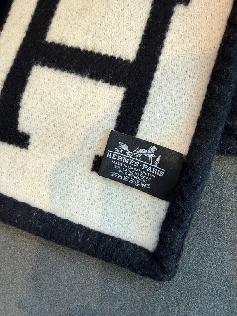 HERMES プレード　アヴァロンⅢ中古品