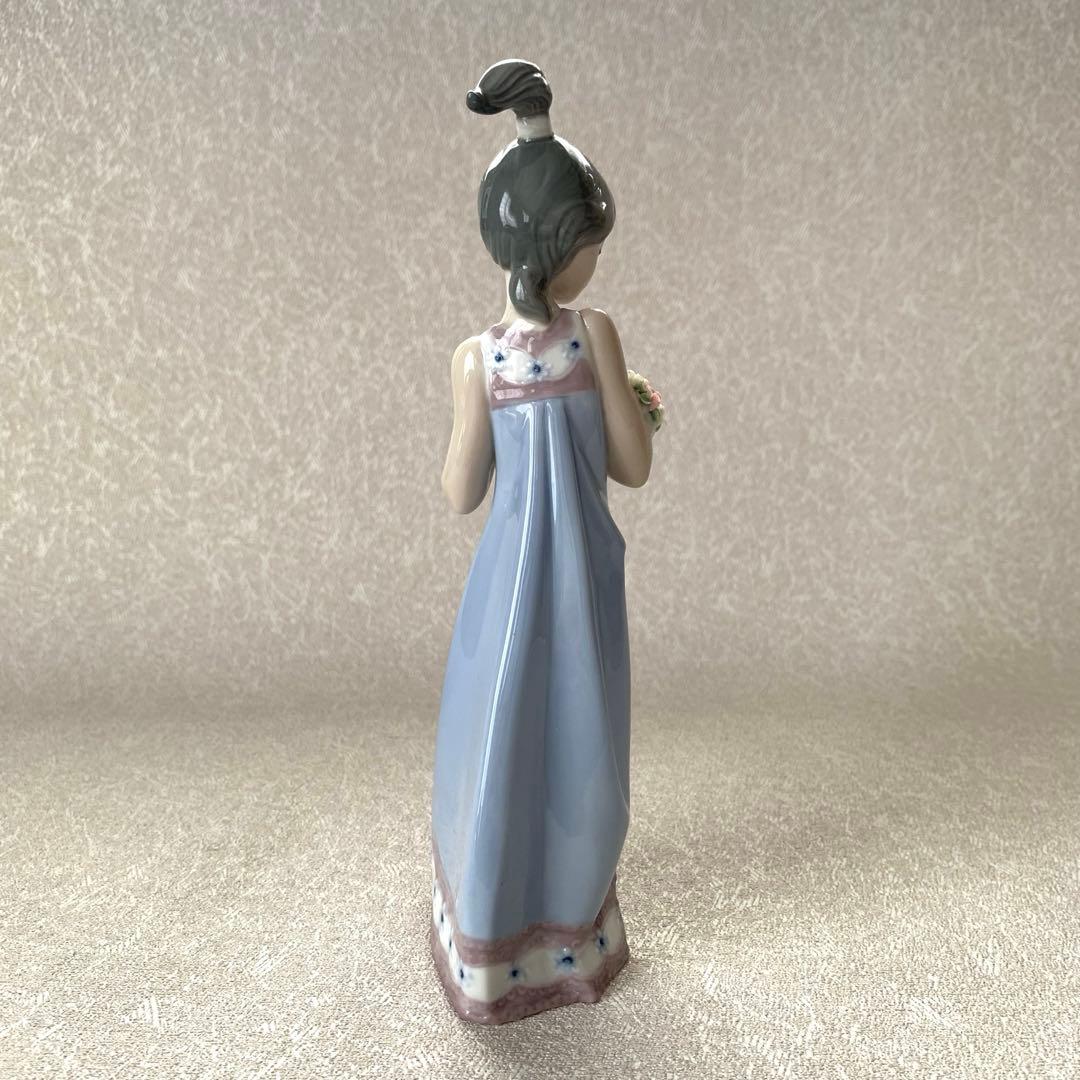 LLADRO リヤドロ 『 春の訪れ 』 置物