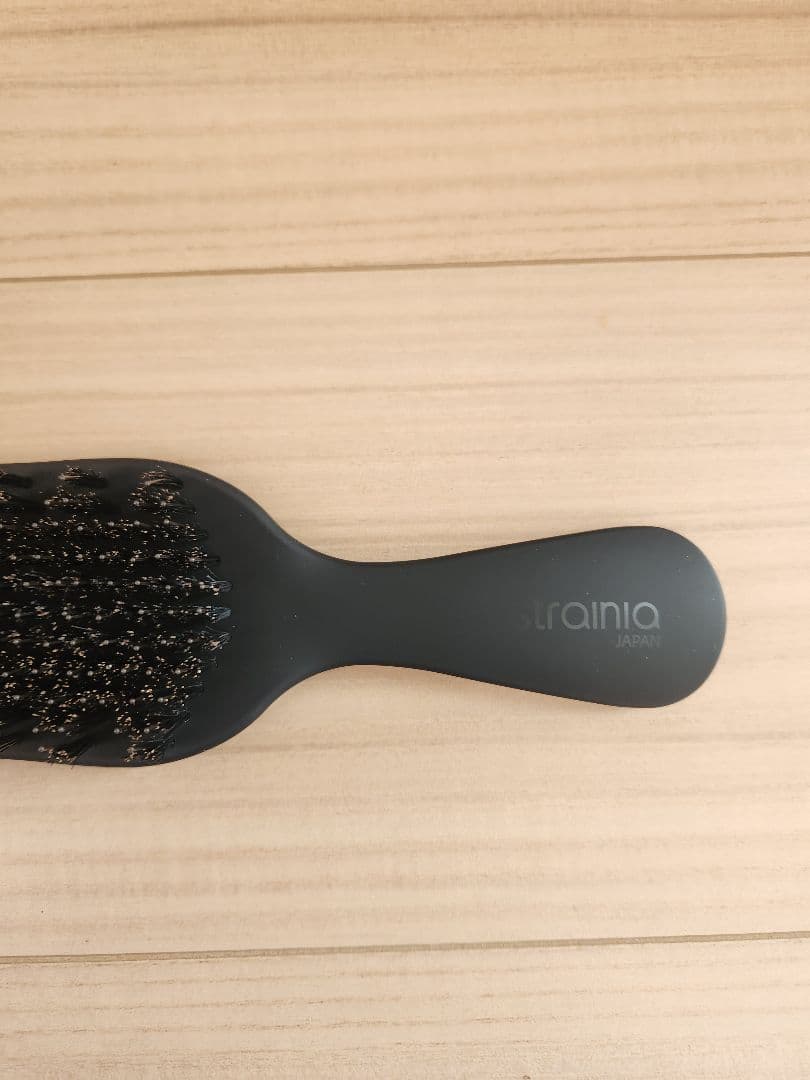 １*ン様 strainia ストレーニア ケアストレートブラシ 未使用品