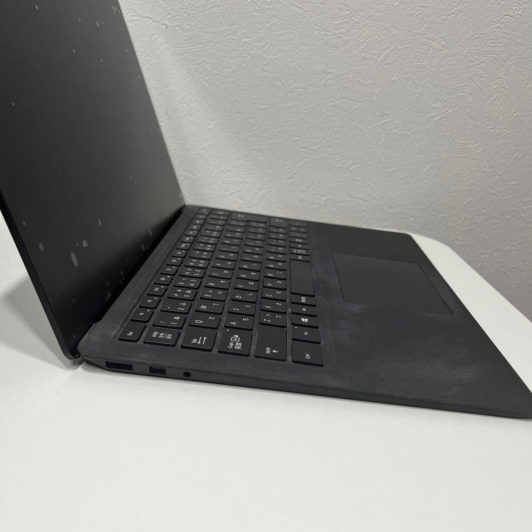 Microsoft Surface Laptop2 ブラック